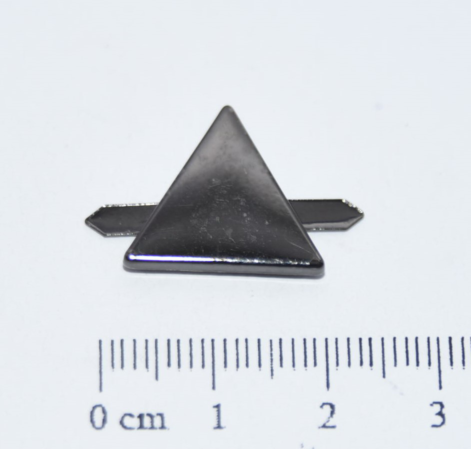 99201001_w640_h640_dizajnerskoe-ukrashenie-qc-a.jpg